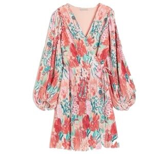 H&M Women’s Large Floral Pleated Jersey Wrap Over V-neck Balloon Sleeves Dress